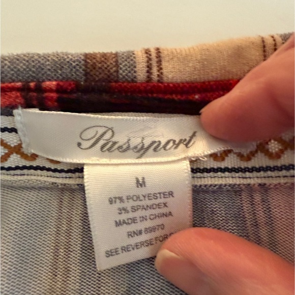 Passport Plaid Button-Up Pajama Shirt size medium - Picture 5 of 5